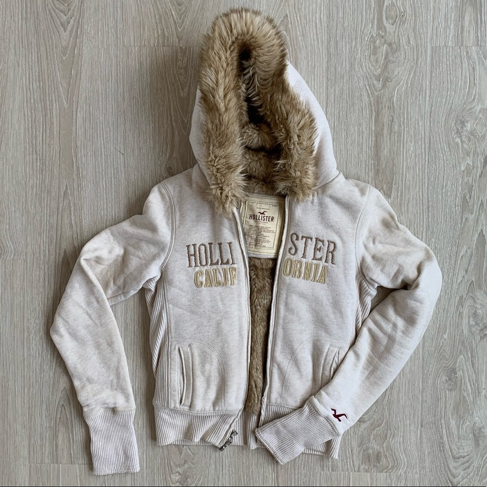 Hollister Fur Zip-up Jacket